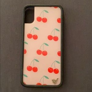 iPhone 10 wild flower case